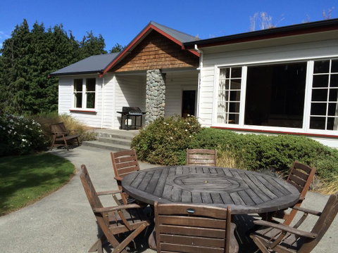 Mt John Homestead - Accommodation New Zealand 0