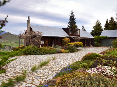 Nerenok - Dalefield Rural Holiday Home Only 10 Minutes From Queenstown!