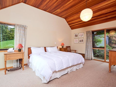 Nerenok - Dalefield Rural Holiday Home Only 10 Minutes From Queenstown! - Accommodation New Zealand 2
