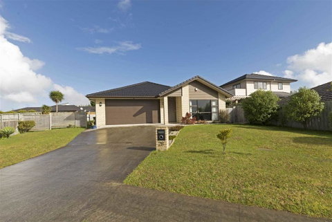 NorthWest Cozy House - Accommodation New Zealand 0