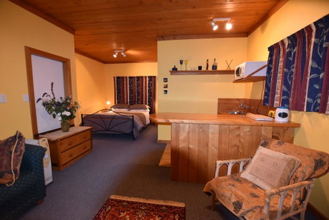 Olivista - Accommodation New Zealand 0