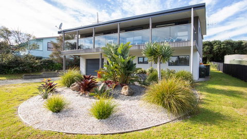 Omaha Harbour Views - Accommodation New Zealand 2