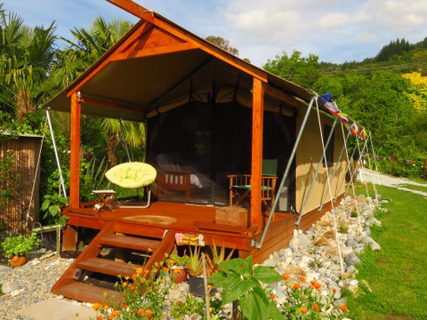 Omarama Oasis - Permaculture Glamping - Accommodation New Zealand 1