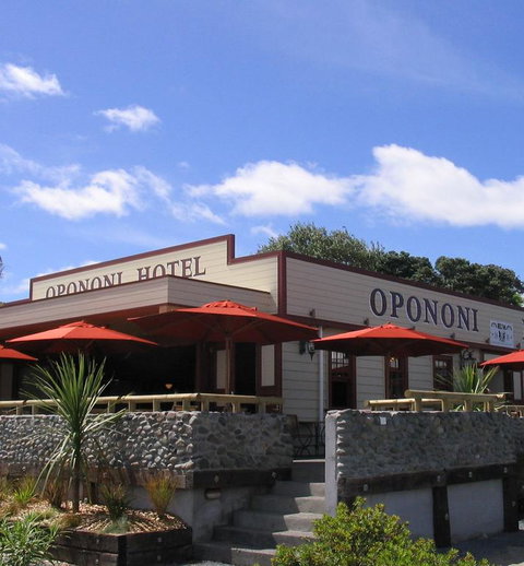 Opononi Hotel - Accommodation New Zealand 3