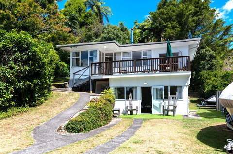 Otamararae Retreat - Lake Rotoiti Holiday Home - Accommodation New Zealand 0