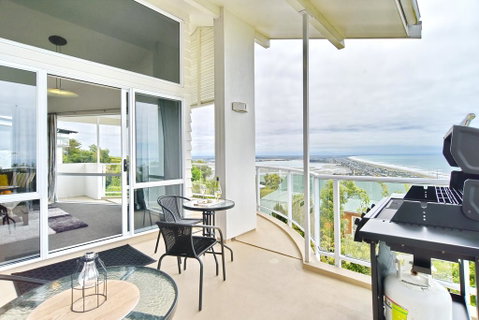 Panorama View - Christchurch Holiday Homes - Accommodation New Zealand 2