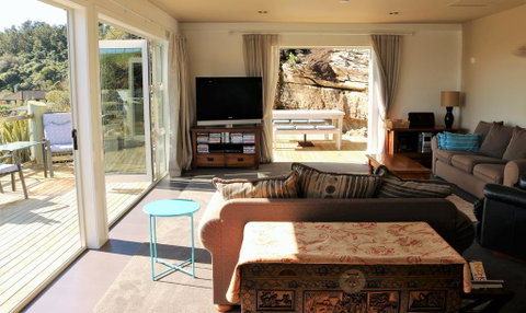 Paradise At Pohara - Accommodation New Zealand 3