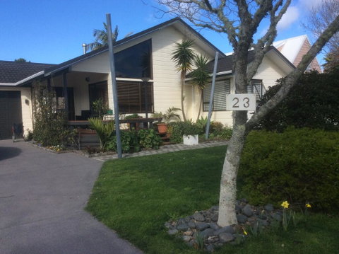 Pauanui Point Apartment - 2 Mins From Beach - Accommodation New Zealand 3