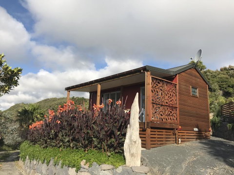 Piha Tiny House - Accommodation New Zealand 0