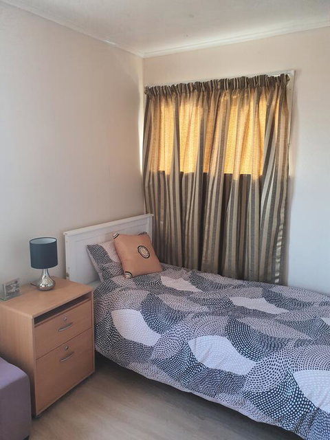 Private Sunshine With A Seaview - Accommodation New Zealand 3