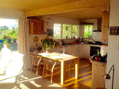 Queens Sea View B&B - Accommodation New Zealand 2