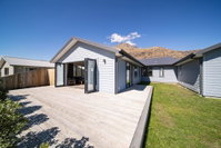 Queenstown Remarkable Alpine Mountain View House