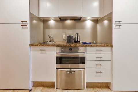 QV Auckland CBD Metropolis - Accommodation New Zealand 2