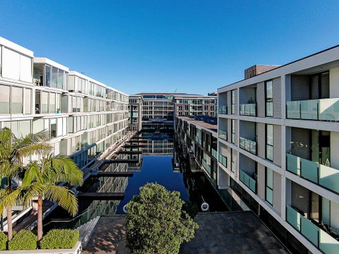 QV Lighter Quay Viaduct Harbour - 331 - Accommodation New Zealand 0