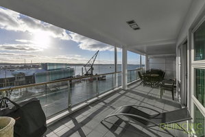 QV waterfront 2 Bedroom Apartment