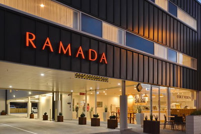 Ramada Suites By Wyndham Christchurch City
