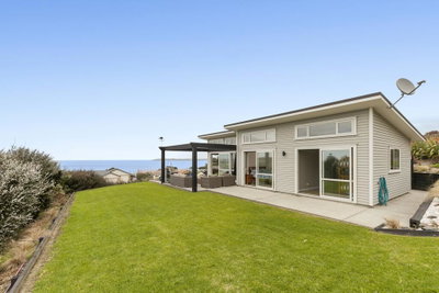 ReLax - Leigh Holiday Home