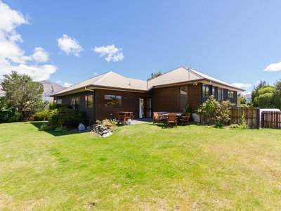Relax At Wanaka - Wanaka Holiday Home With Wifi