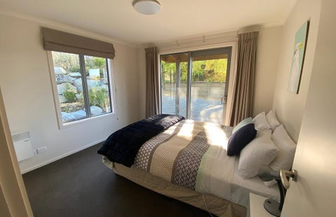 Ribbonwood Cottage - Accommodation New Zealand 1