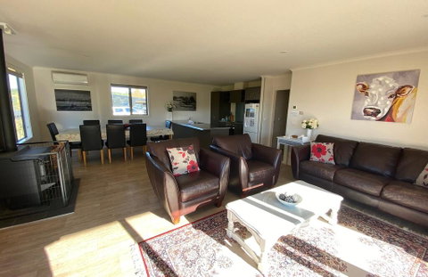Ribbonwood Cottage - Accommodation New Zealand 2