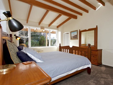 Rivendell - Horopito Holiday Home - Accommodation New Zealand 2
