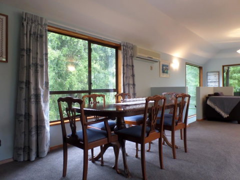 Riverstone House - Accommodation New Zealand 3