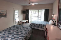 Angus Inn Hotel
