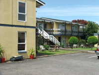Saddle and Sulky Motel