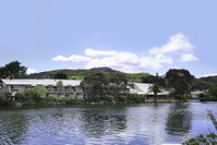 Trailways Hotel Nelson