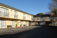 Courtesy Court Motel