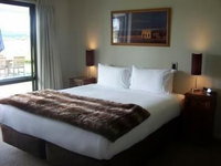 Lake Brunner Accommodation And Golf Course