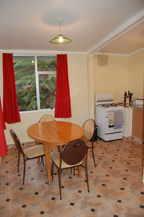 Egmont Eco Leisure Park - Hostel - Accommodation New Zealand 1