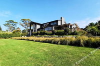 Super Beautiful Mountain View House