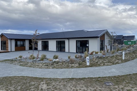 Matariki 4 Bedroom - Accommodation New Zealand 6