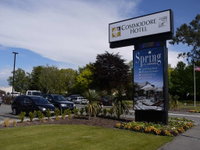Commodore Airport Hotel